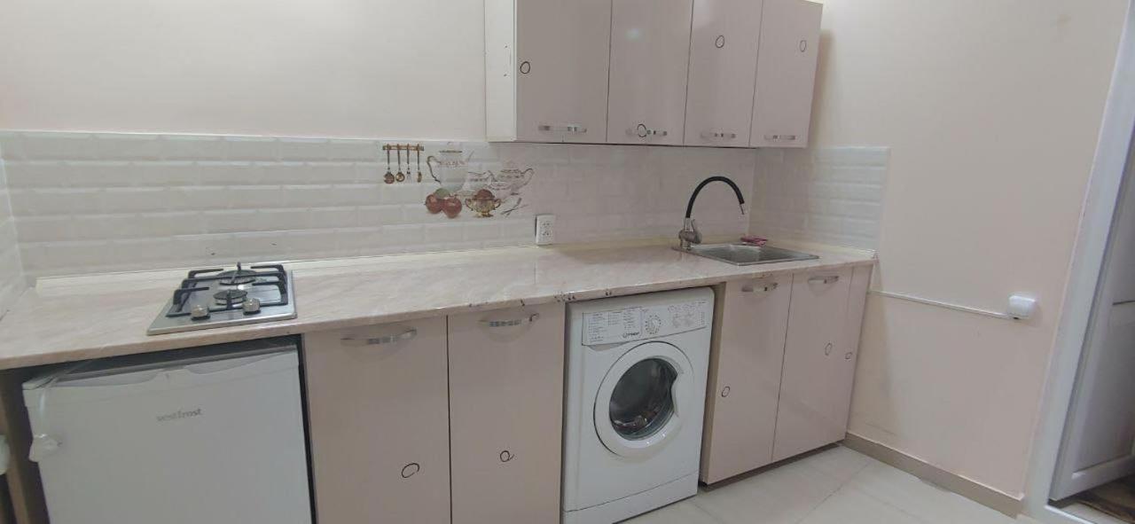 شقة Natali'S House بورجومي المظهر الخارجي الصورة