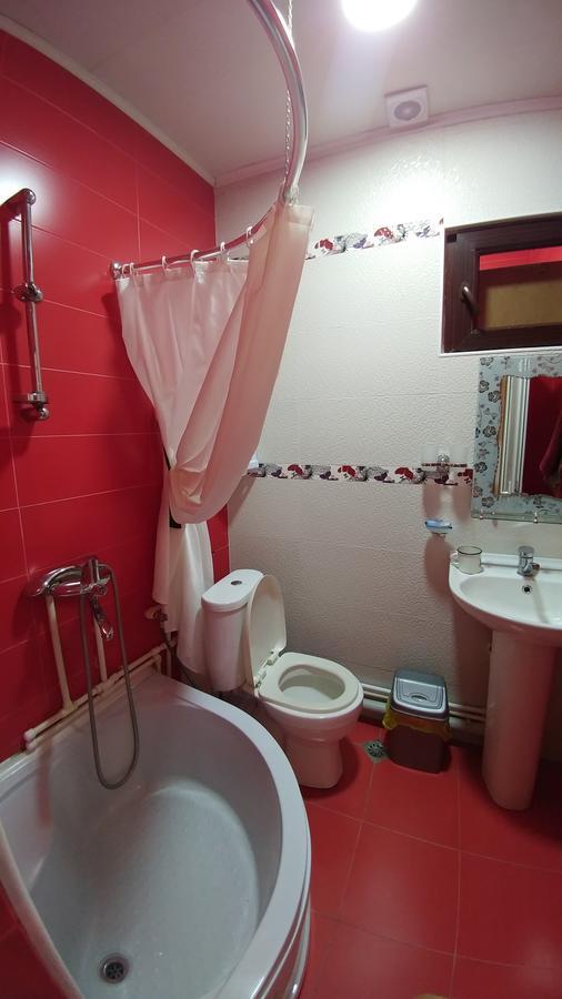 شقة Natali'S House بورجومي المظهر الخارجي الصورة