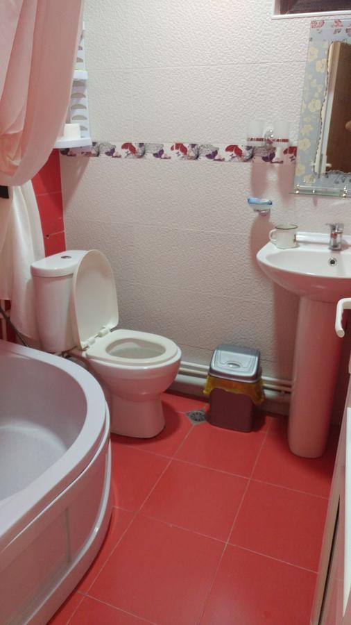 شقة Natali'S House بورجومي المظهر الخارجي الصورة